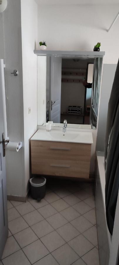 Joli T2 + Coin Montagne + Garage Apartment Briançon Екстериор снимка
